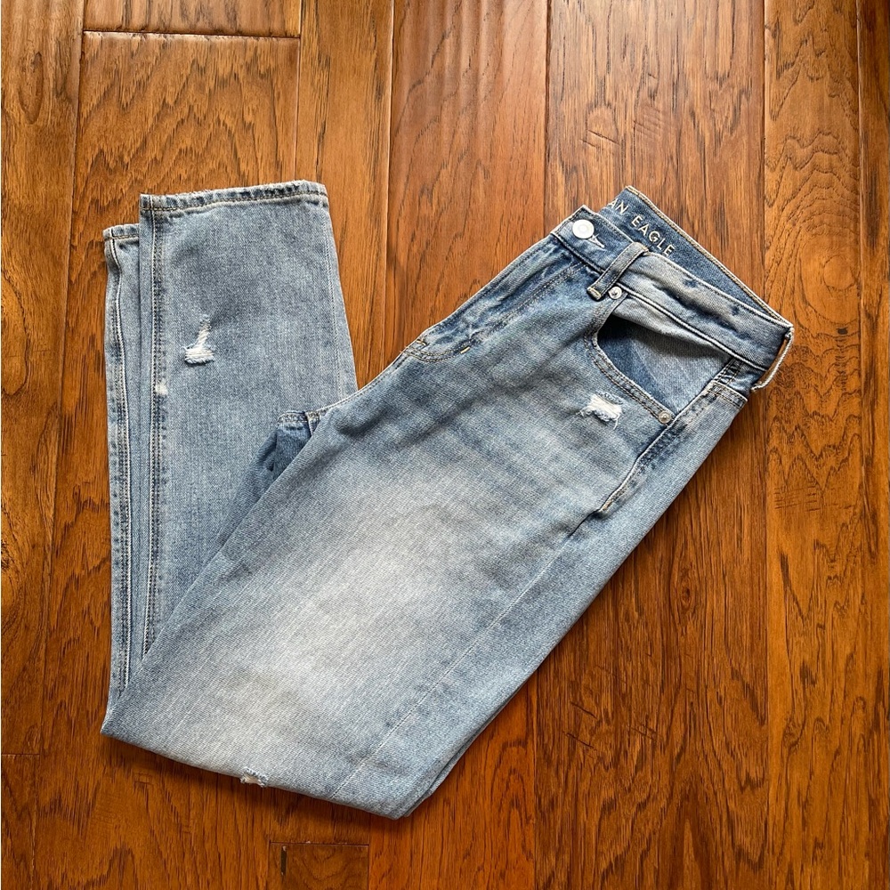American Eagle Mom jean